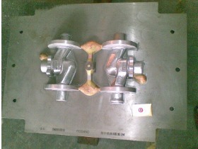 閥體模具